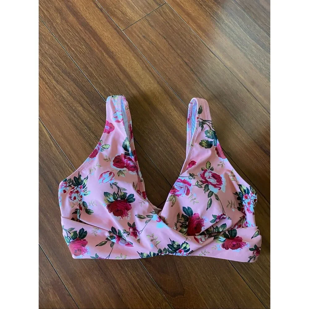 Beachsissi bikini with black bottoms and pink floral top size L